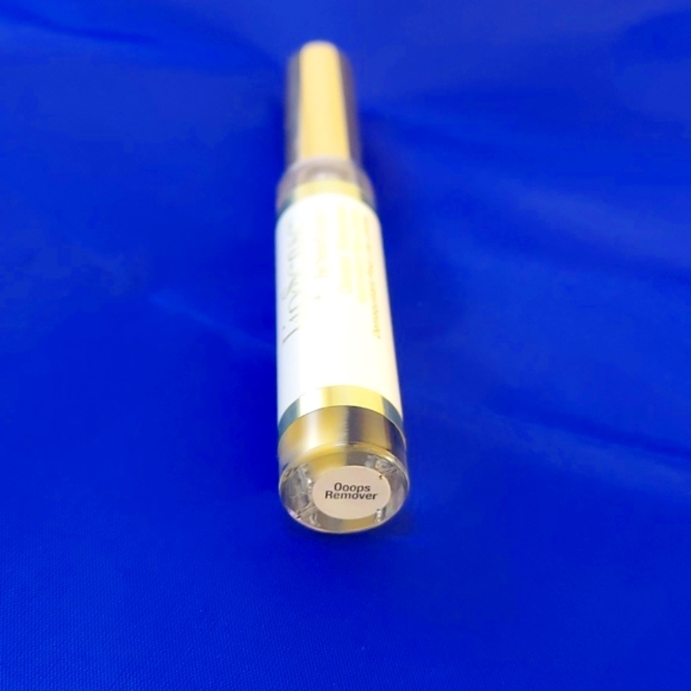 Oops Remover LipSense SeneGence - New Unopened - Picture 3 of 4